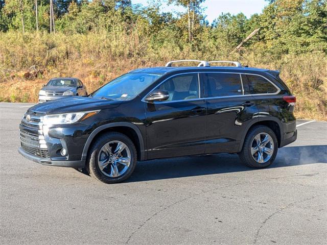 used 2018 Toyota Highlander car, priced at $22,495