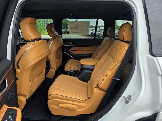 new 2025 Jeep Grand Cherokee L car, priced at $59,542