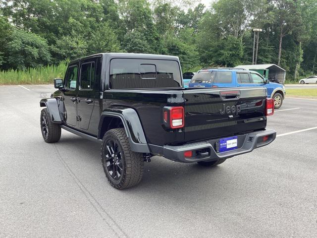 new 2024 Jeep Gladiator car, priced at $37,998