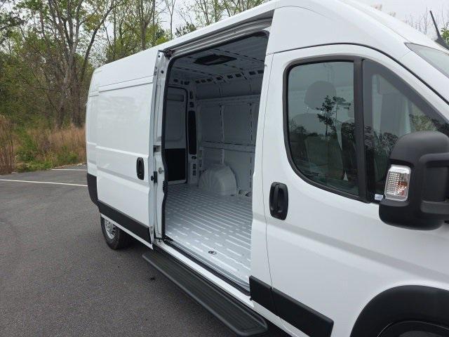 new 2025 Ram ProMaster 2500 car, priced at $50,312