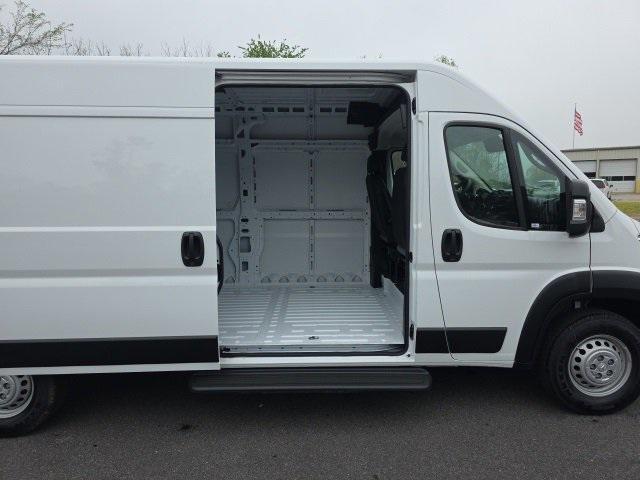 new 2025 Ram ProMaster 2500 car, priced at $50,312