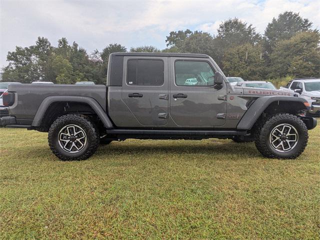 used 2024 Jeep Gladiator car, priced at $44,998