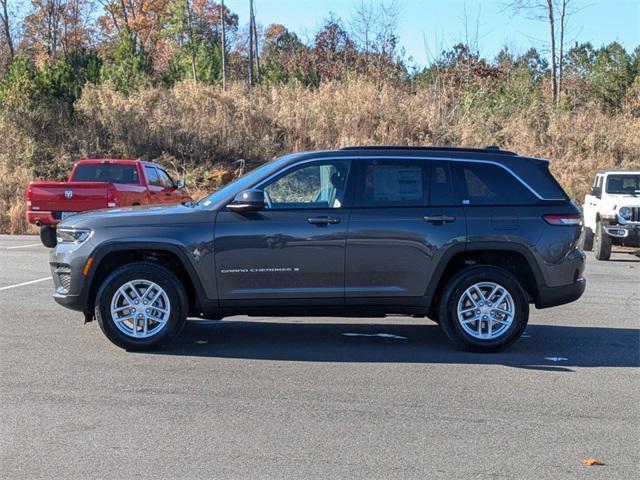 new 2025 Jeep Grand Cherokee car, priced at $37,002