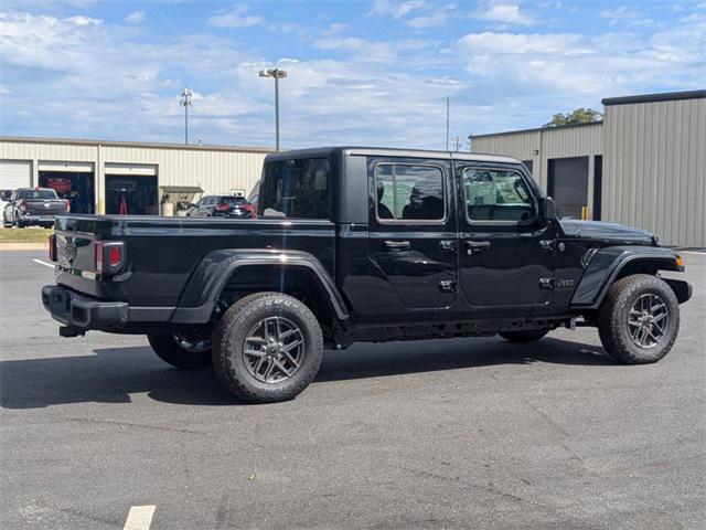 new 2024 Jeep Gladiator car, priced at $40,106