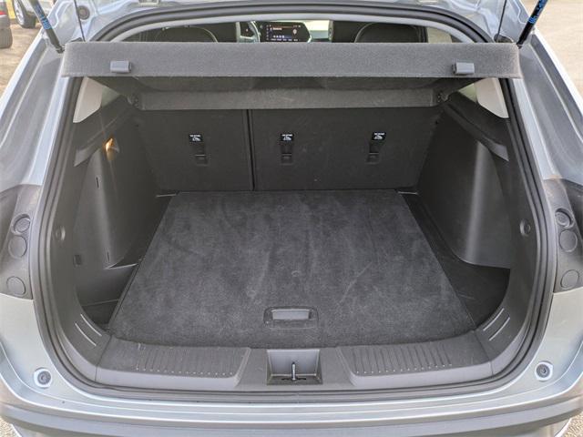 used 2024 Chevrolet Trax car, priced at $20,212