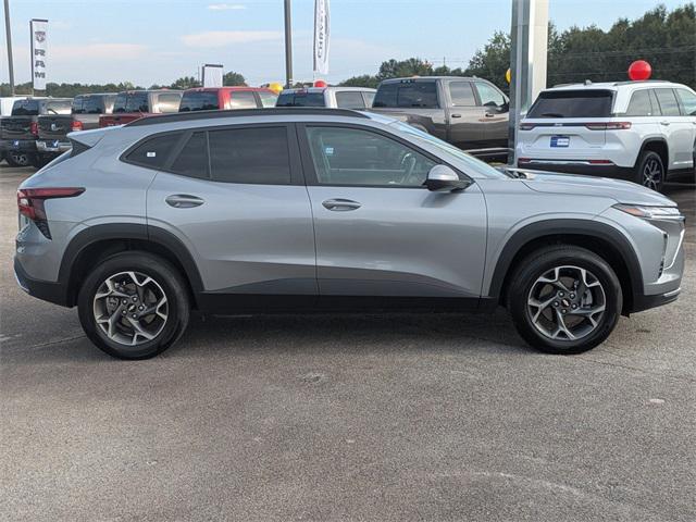 used 2024 Chevrolet Trax car, priced at $20,212