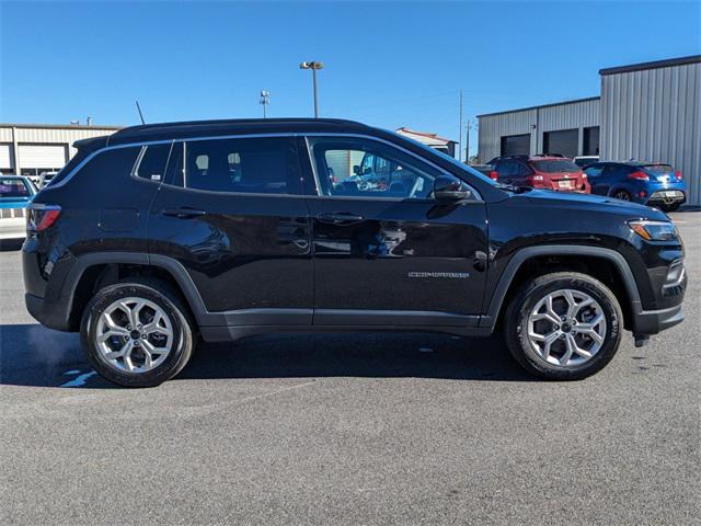 new 2025 Jeep Compass car, priced at $27,963