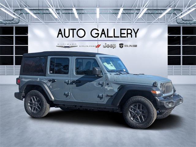 new 2025 Jeep Wrangler car, priced at $45,013