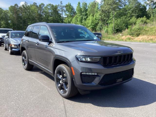 new 2024 Jeep Grand Cherokee car, priced at $46,535