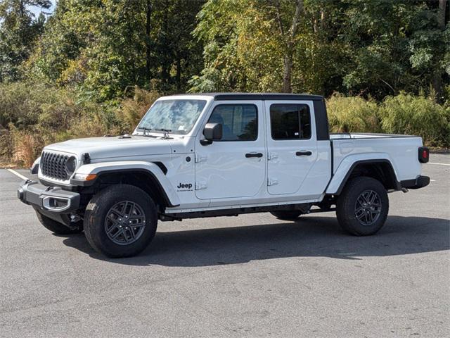 new 2024 Jeep Gladiator car, priced at $44,760