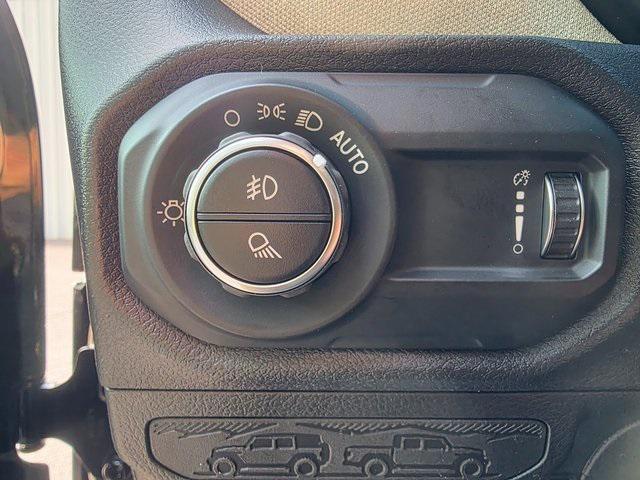 new 2025 Jeep Gladiator car, priced at $46,500