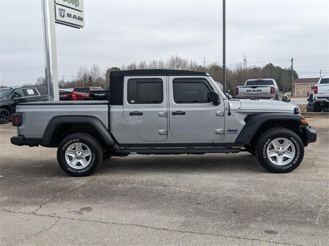 used 2020 Jeep Gladiator car, priced at $26,995