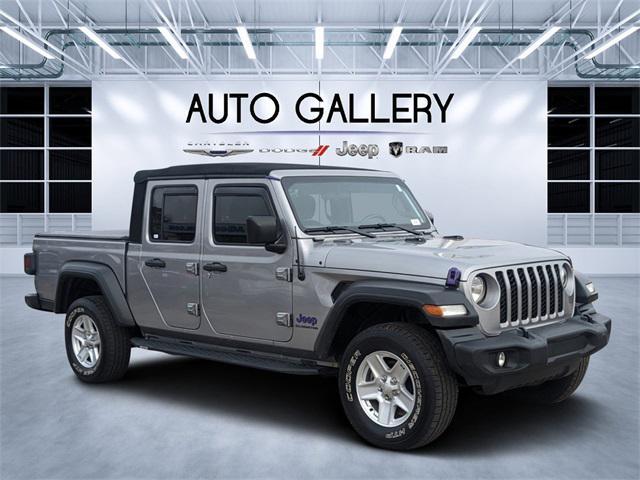 used 2020 Jeep Gladiator car, priced at $26,995