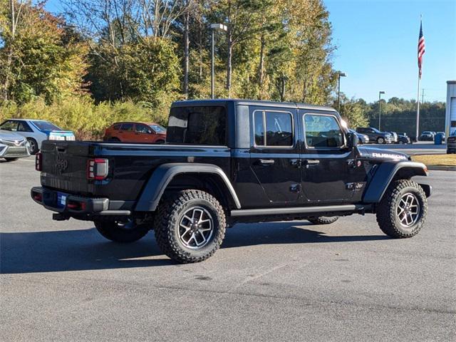 new 2024 Jeep Gladiator car, priced at $53,883