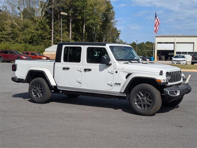 new 2024 Jeep Gladiator car, priced at $41,798