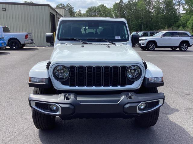 new 2024 Jeep Gladiator car, priced at $37,385