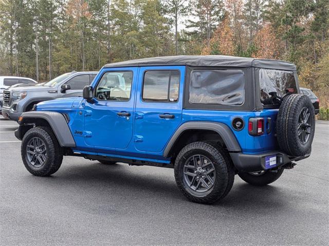 new 2025 Jeep Wrangler car, priced at $43,217