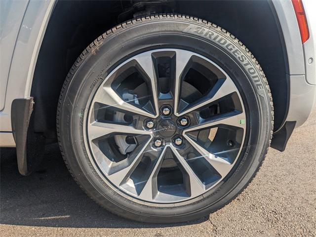 new 2025 Jeep Grand Cherokee L car, priced at $54,016