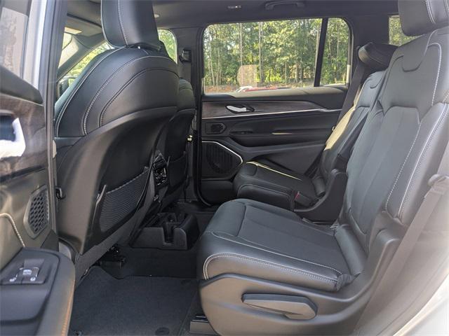 new 2025 Jeep Grand Cherokee L car, priced at $54,016