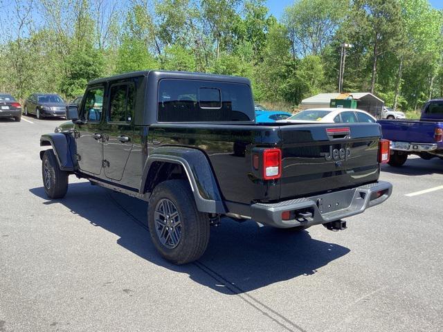 new 2024 Jeep Gladiator car, priced at $41,270