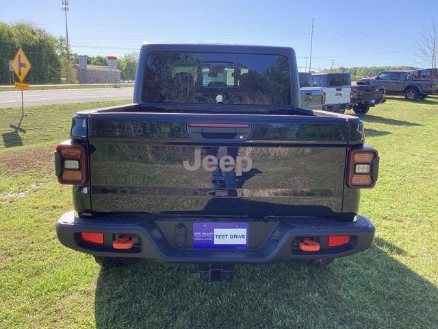 new 2024 Jeep Gladiator car, priced at $53,220