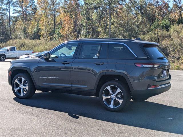 new 2024 Jeep Grand Cherokee car, priced at $44,625