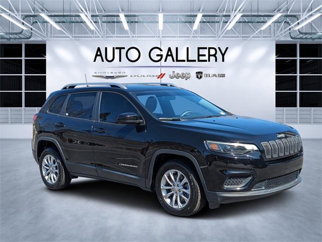 used 2020 Jeep Cherokee car, priced at $18,999