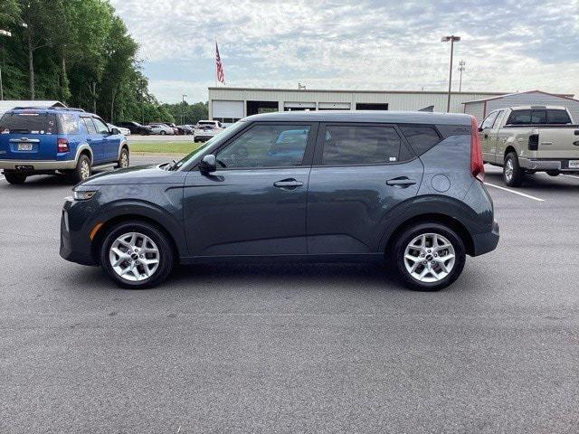 used 2022 Kia Soul car, priced at $14,676