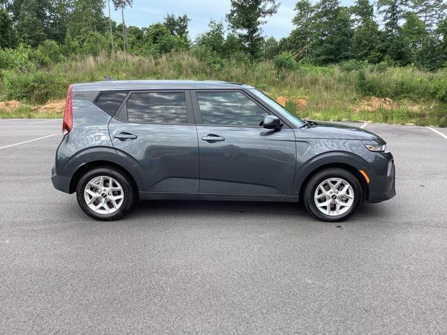 used 2022 Kia Soul car, priced at $15,580