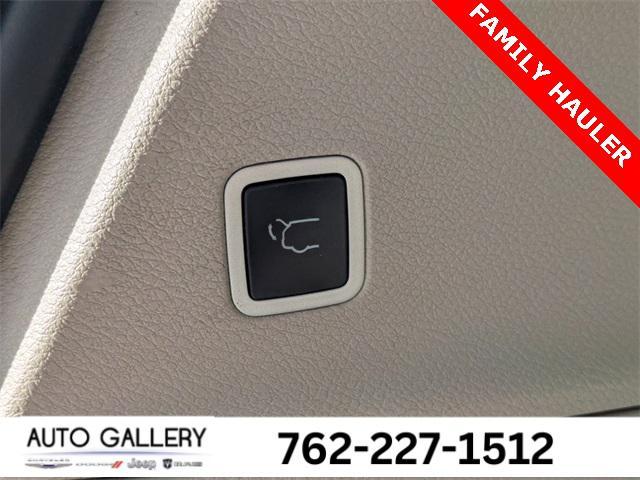 used 2024 Chrysler Pacifica car, priced at $28,421