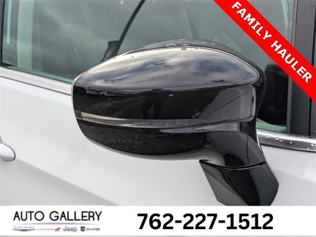 used 2024 Chrysler Pacifica car, priced at $28,421