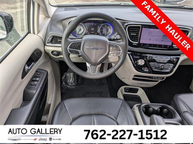 used 2024 Chrysler Pacifica car, priced at $28,421