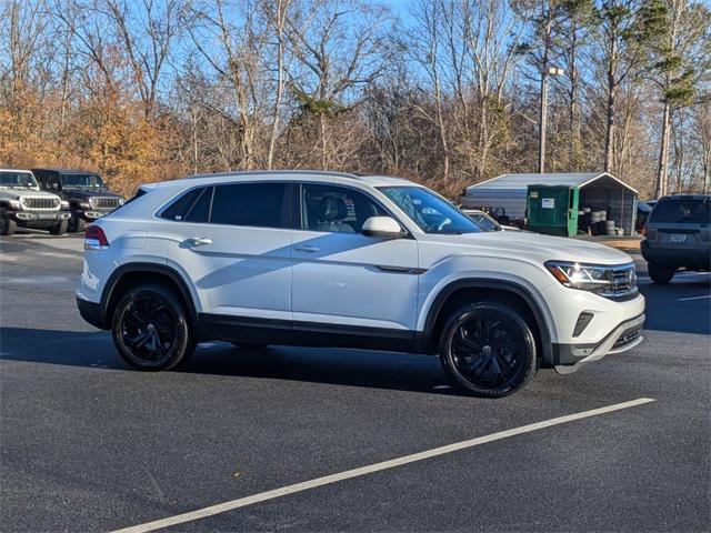 used 2020 Volkswagen Atlas Cross Sport car, priced at $21,500