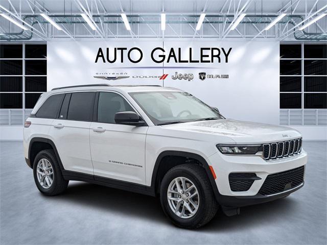 new 2025 Jeep Grand Cherokee car, priced at $35,715