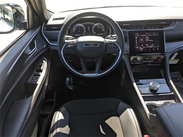 new 2025 Jeep Grand Cherokee car, priced at $41,113