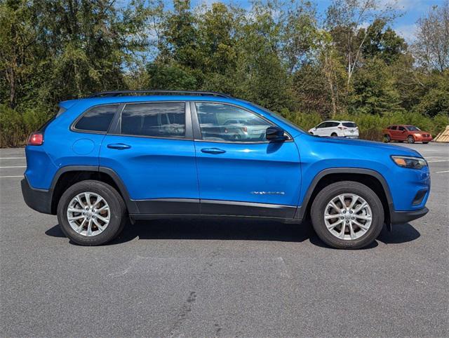 used 2022 Jeep Cherokee car, priced at $19,995