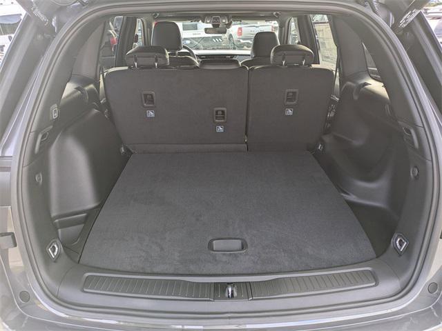 used 2025 Jeep Grand Cherokee car, priced at $34,406