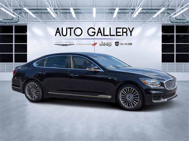 used 2019 Kia K900 car, priced at $18,500