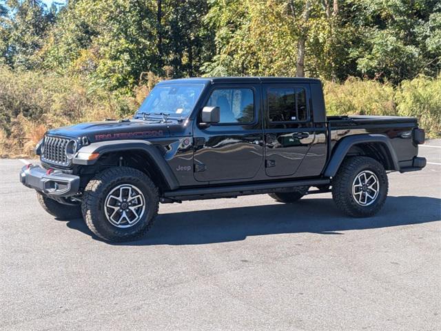 new 2024 Jeep Gladiator car, priced at $53,437