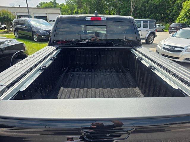 new 2025 Ram 1500 car, priced at $58,360