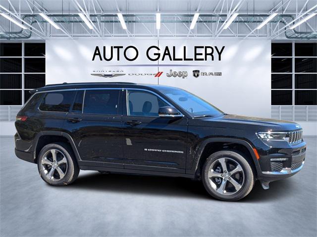 new 2024 Jeep Grand Cherokee L car, priced at $46,215