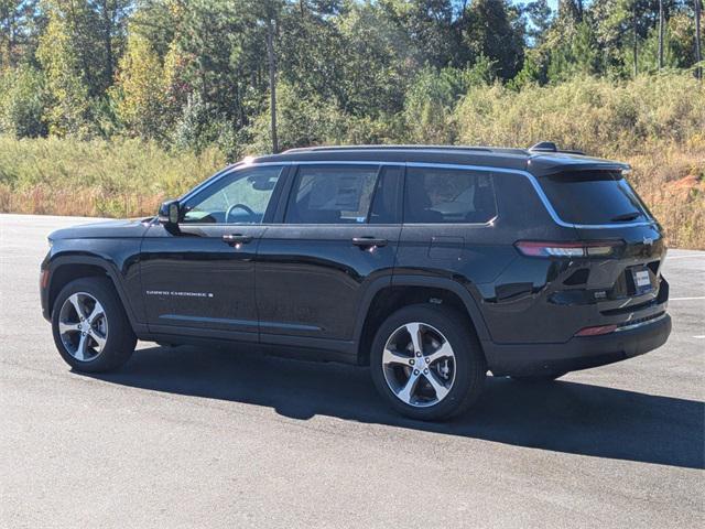 new 2024 Jeep Grand Cherokee L car, priced at $46,215