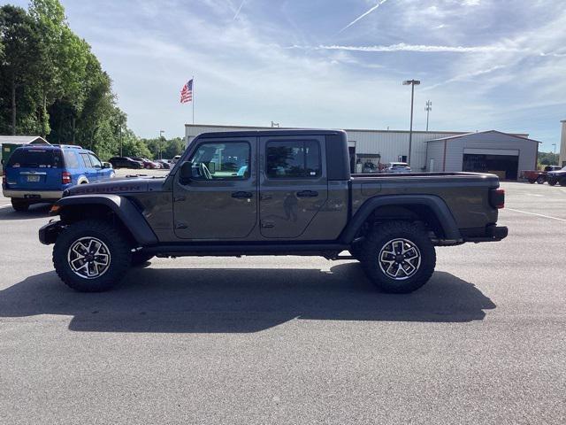 new 2024 Jeep Gladiator car, priced at $51,998