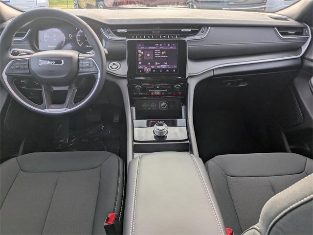 new 2025 Jeep Grand Cherokee car, priced at $36,938