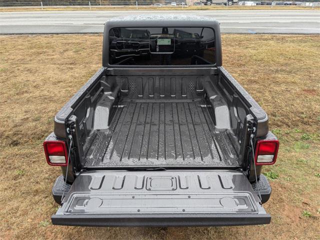 new 2025 Jeep Gladiator car, priced at $46,220