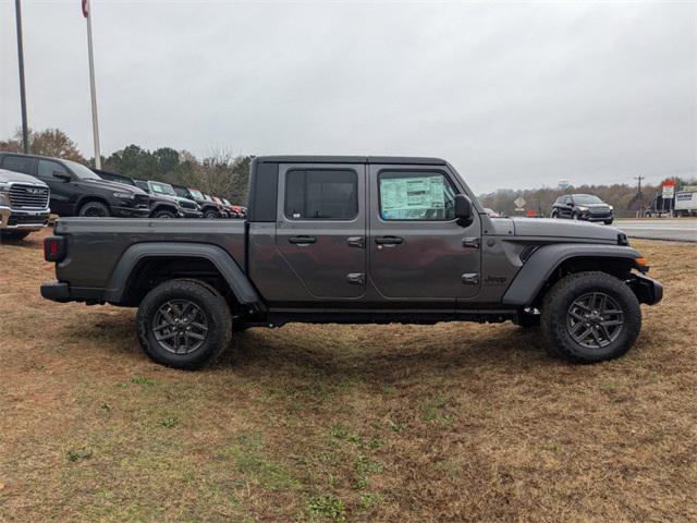 new 2025 Jeep Gladiator car, priced at $46,220