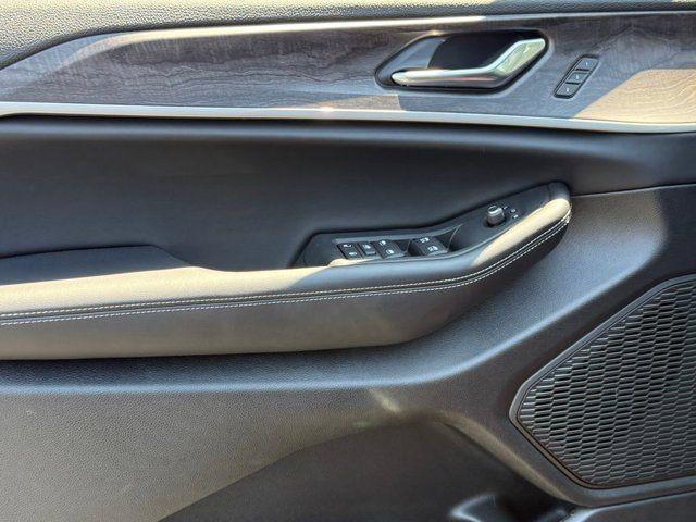 new 2025 Jeep Grand Cherokee L car, priced at $41,899