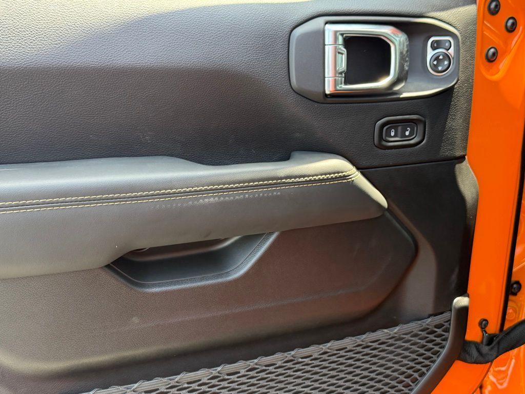 new 2025 Jeep Wrangler car, priced at $93,447