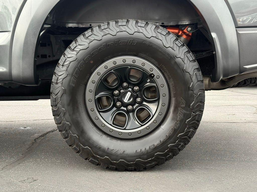 used 2019 Ford F-150 car, priced at $45,595