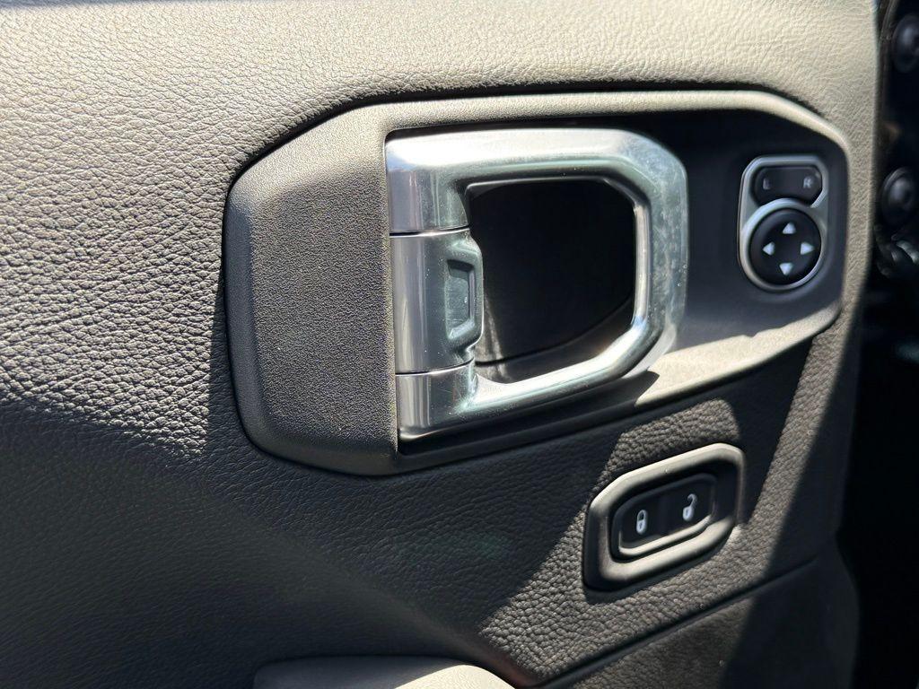 new 2024 Jeep Wrangler car, priced at $60,795